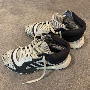 Men’s Adidas Marquee Boost shoe, size 11.5